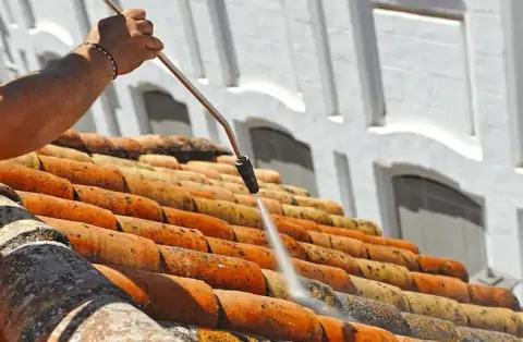 Nettoyage de toitures - Doingt